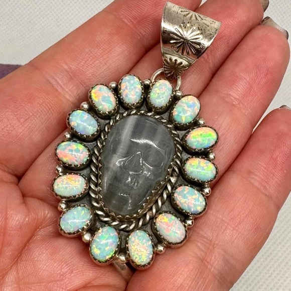 Vintage Sterling Silver Carved Quartz and Fire Opal Skull Pendant - Picture 3 of 5